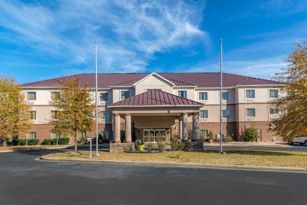 Comfort Suites Montgomery East Monticello Dr. image 16